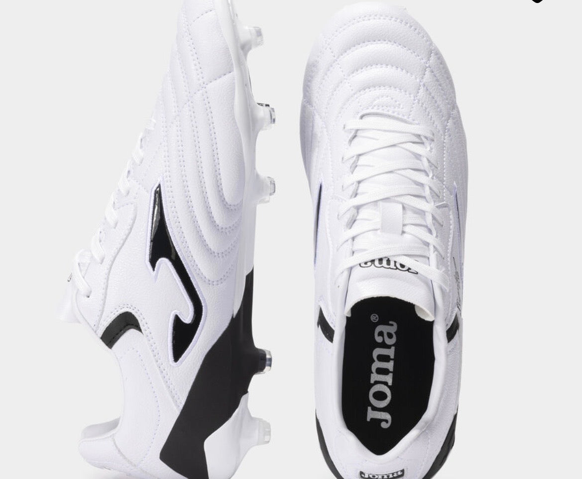 Joma Aguila Rugby Boots - White/Black
