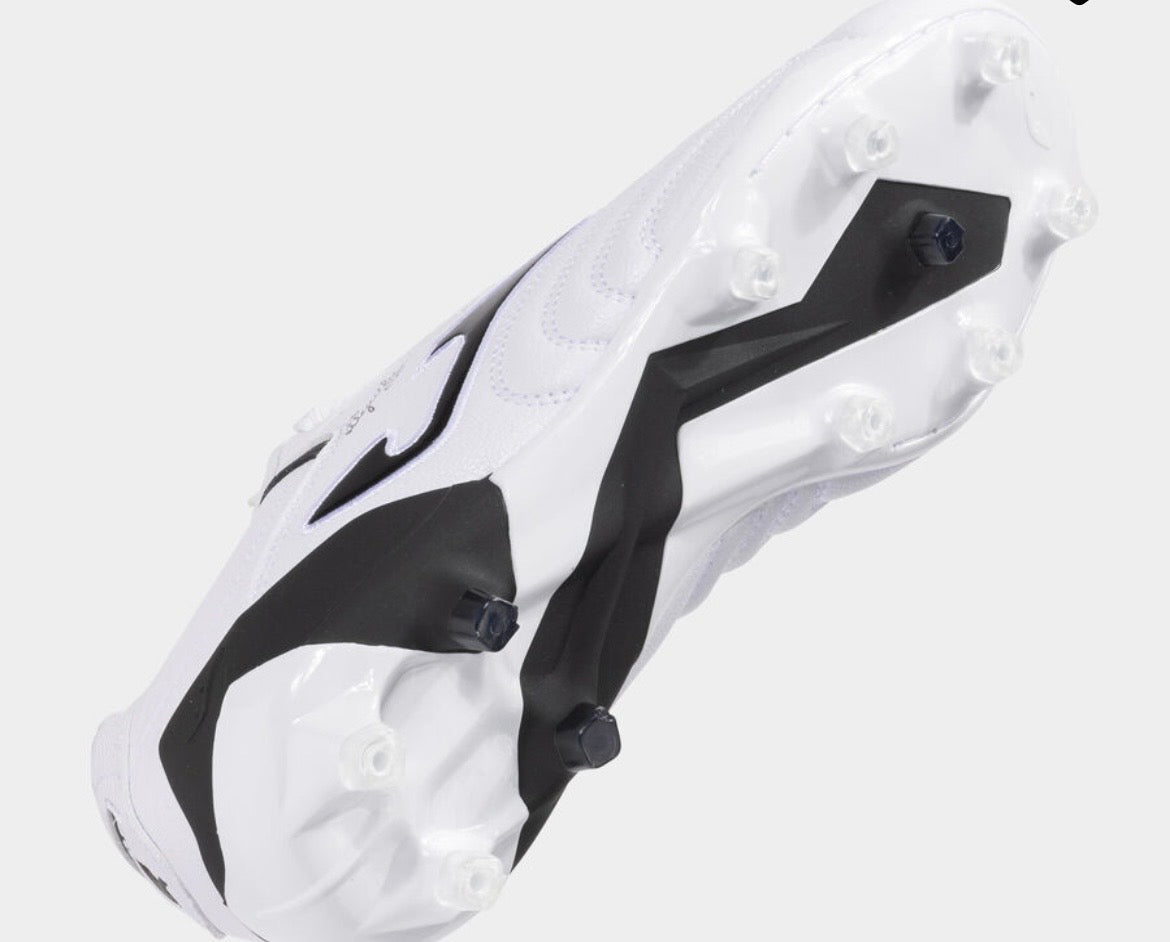 Joma Aguila Rugby Boots - White/Black