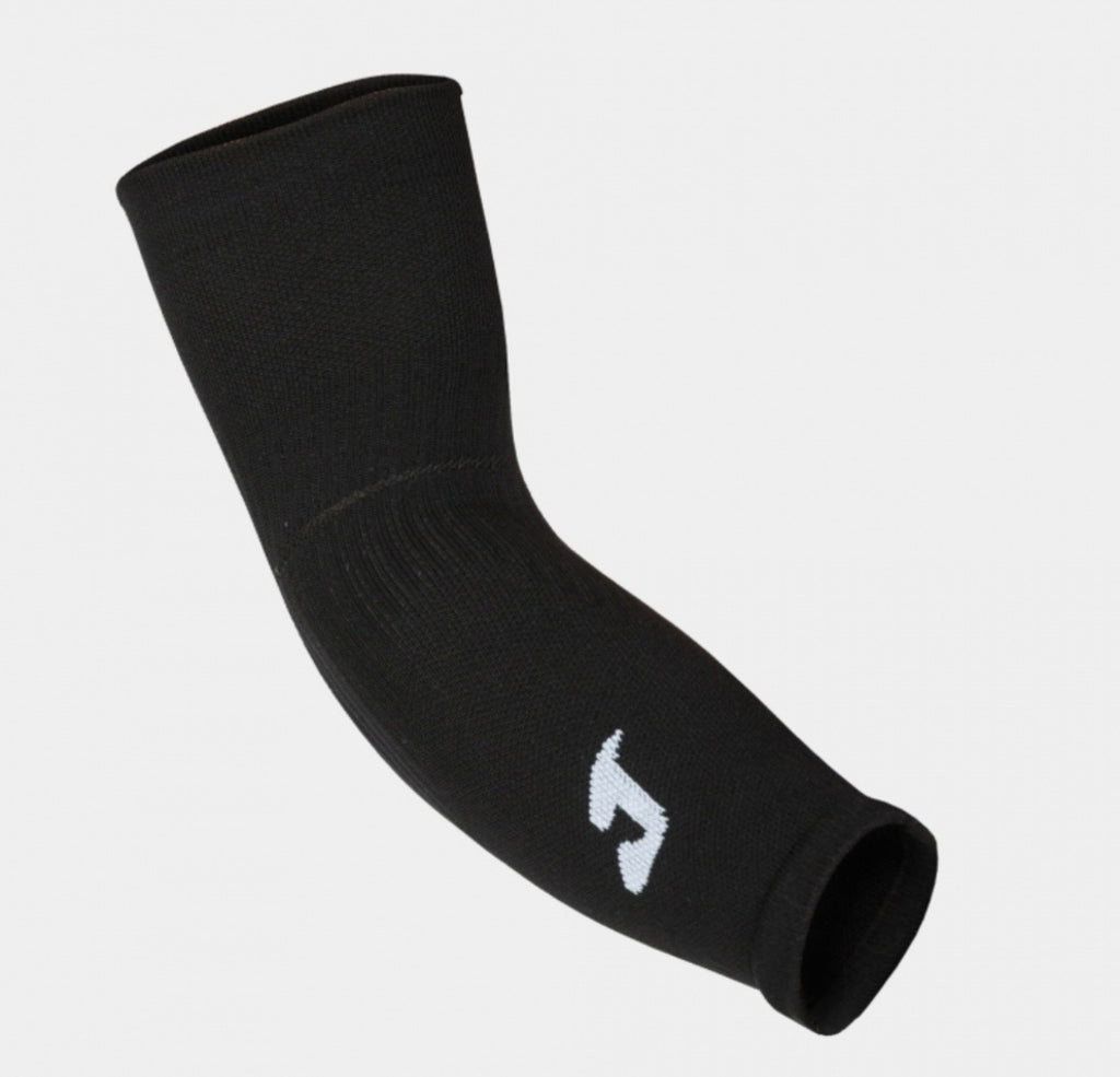 Joma Compression Arm Sleeve – Performance Support